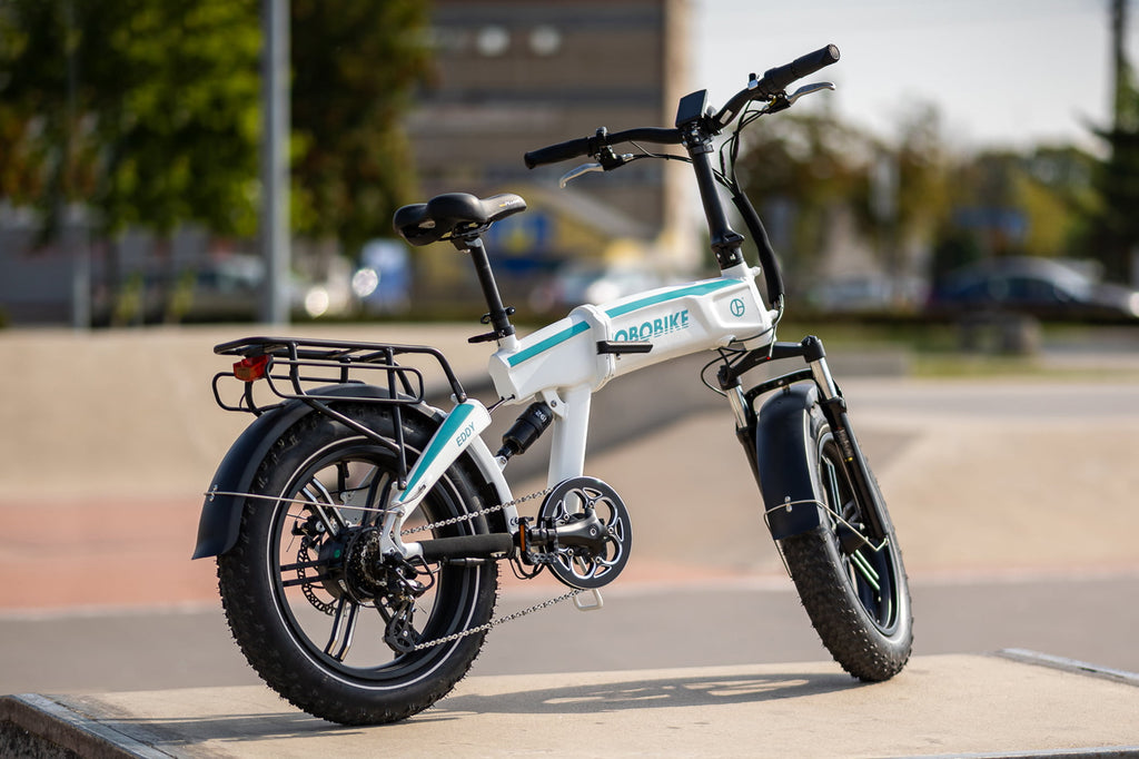 Rower elektryczny JOBOBIKE – Twój najlepszy przyjaciel na letnie wyprawy