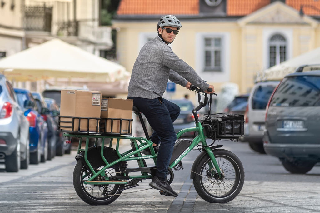 6 wskazówek dotyczących jazdy na rowerze elektrycznym w ruchu ulicznym