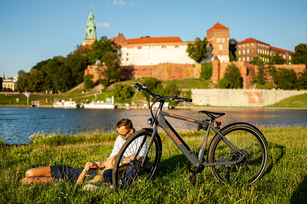 Czym różnią się rowery elektryczne od tradycyjnych?