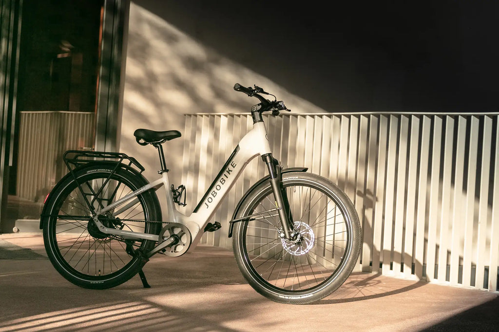 Elektryczna mobilność w rytmie miasta - LATO 2025