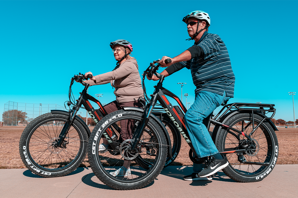 Jak Rower Elektryczny może pomóc Twoim Dziadkom cieszyć się aktywnością na świeżym powietrzu?